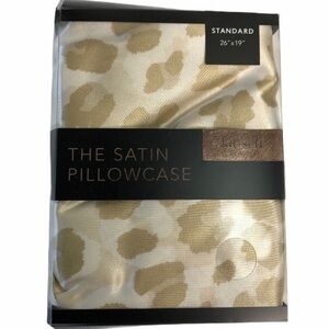 Kitsch Leopard Satin Pillowcase